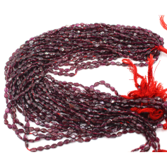 Wholesaler of vertically top drill beads natural red garnet bead