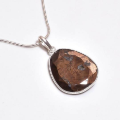 Sapphire Gemstone Pendant Necklace : Chocolate Sapphire Pendant Supplier