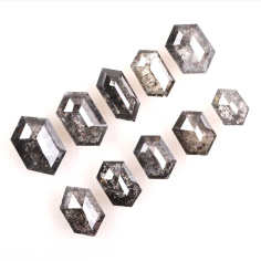 public/uploads/products/gemone-diamonds/20211222_043250.jpg