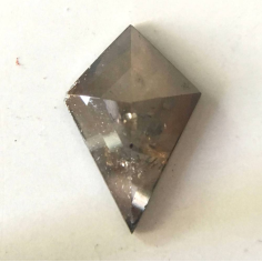 public/uploads/products/gemone-diamonds/20211223_101226.jpg