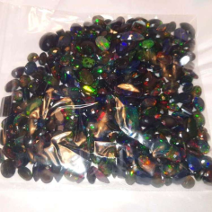 Wholesale natural color play and fire faceted gemstones natural Ethiopian black