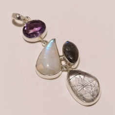 public/uploads/products/lavie-jewelz/20211230_102512.jpg