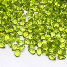 Natural Peridot Faceted Cut Stone Peridot Pear Shape Wholesaler