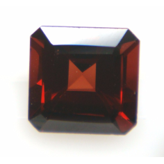 Natural Red Garnet Jewelry Stone Faceted Gemstone Supplier