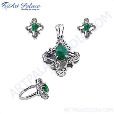 Cz & Dyed Emerald Silver Jewelry Set Supplier