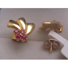 Gold Ear Ring with Ruby Supplier