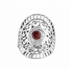 Wholesale Elegant and Attractive Garnet Stone Rings