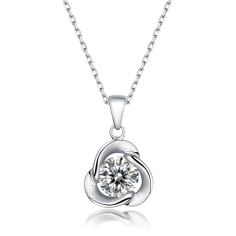 18K Moissanite Pendant Necklace Exporter