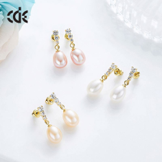 New Latest Earring Designs Small Gold Pearl Earrings Exporter