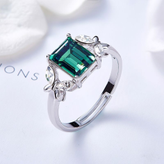 Wholesale Perhiasan Wanita Cubic Stone Gemstone Crystal Womens Ring