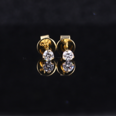 DEF vvs diamond 3 prong 9k gold Stud Earrings Supplier