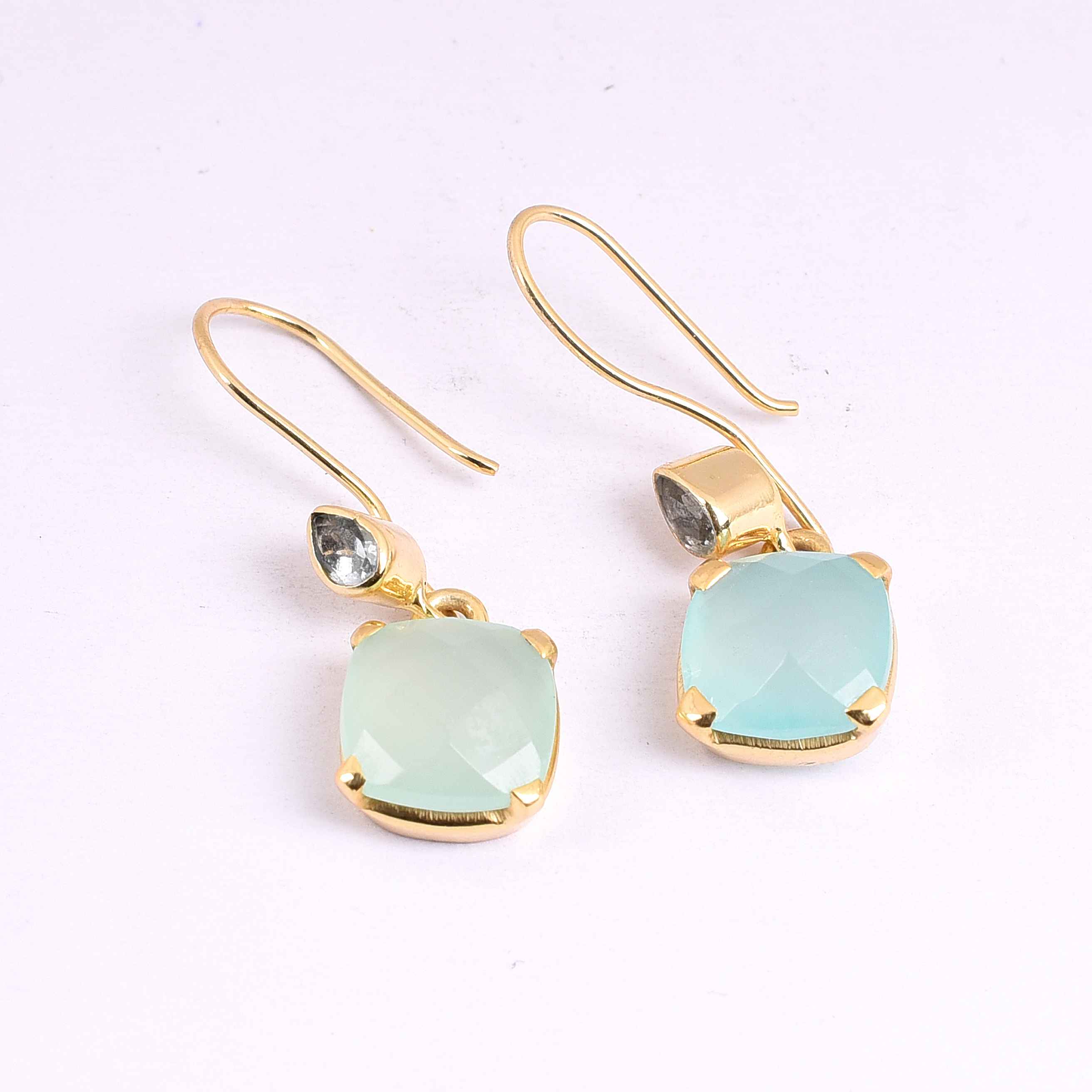 Aqua Chalcedony Peridot Natural Gemstone Silver Earrings Exporter