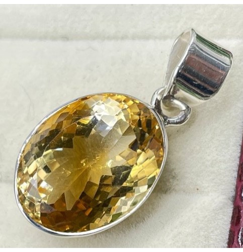925 Sterling Silver Citrine Cut Gemstone Pendant Exporter