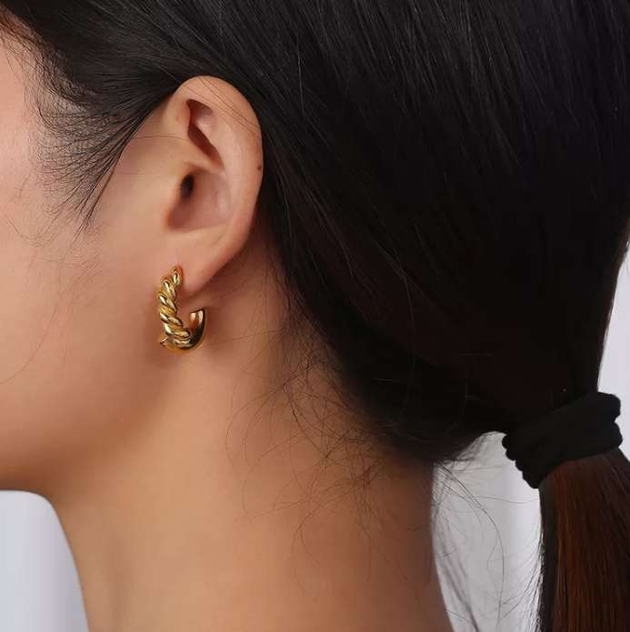 18K Gold Plated Irregular Twisted Hoop Earrings Wholesaler