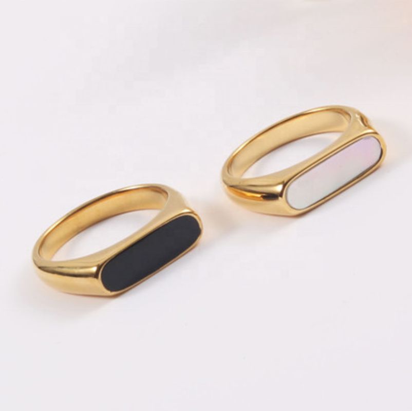18K Gold Plated Stainless Steel Jewelry Black Enamel Ring Wholesaler
