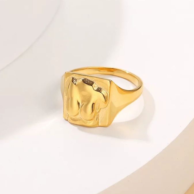 18K Gold Plated Stainless Steel Jewelry Square Elephant Signet Rings Wholesaler