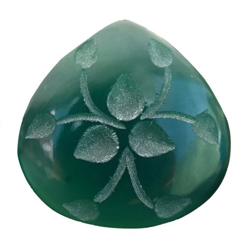 Natural Green Onyx Hand Made Carving Green Onyx Triangle Shape Supplier