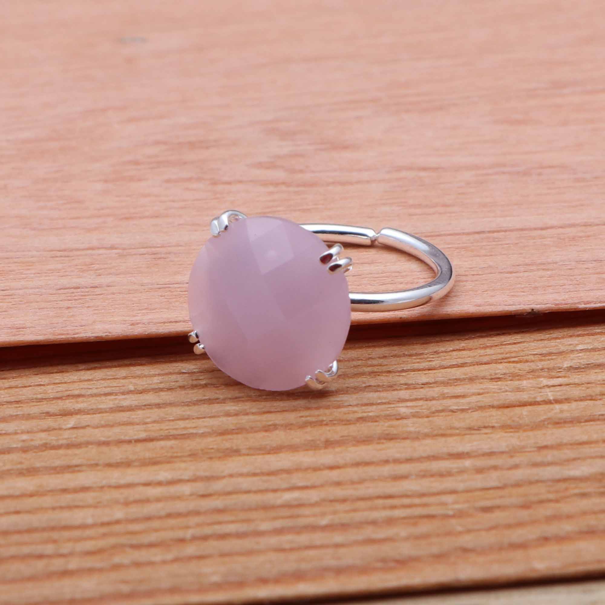 Chalcedony gemstone rings adjustable rings silver plated round shape Supplier