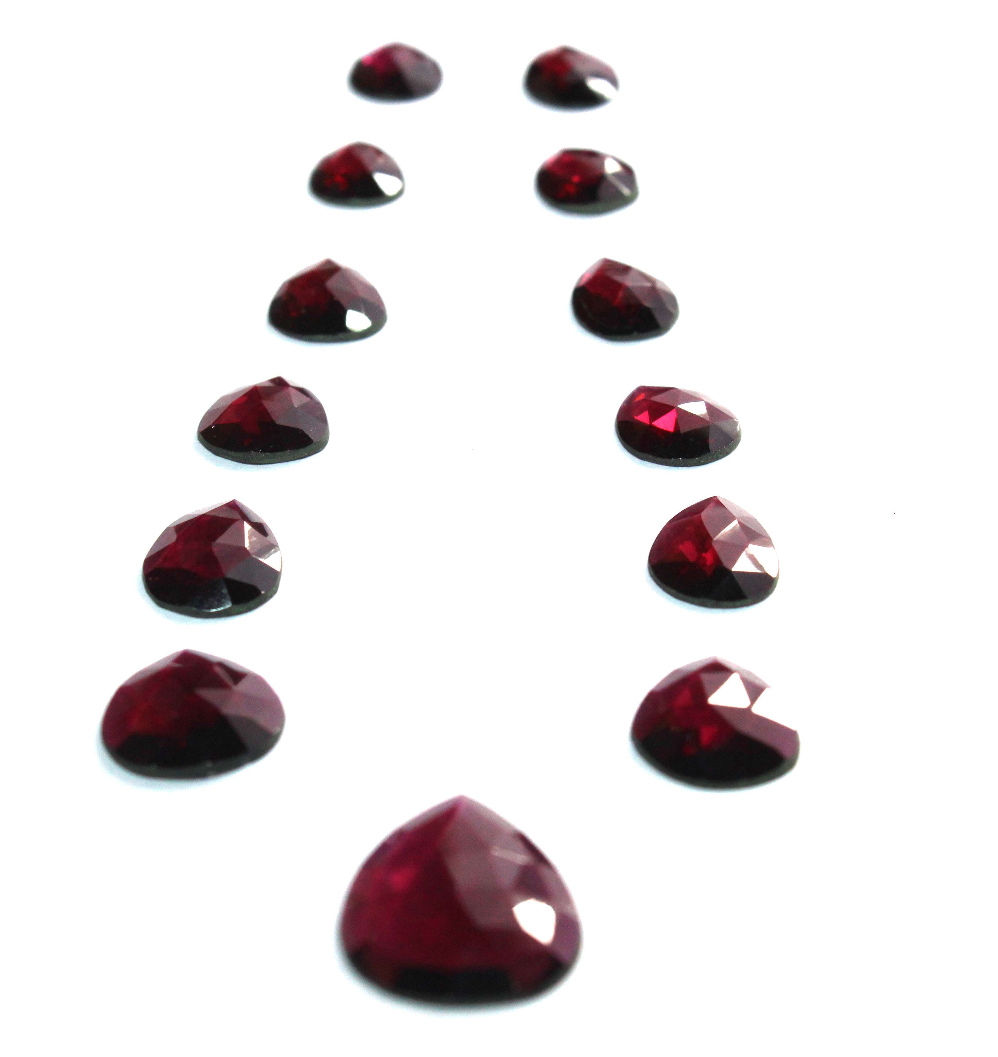 Flat back telpher loose gemstones natural red garnet gemstones Exporter