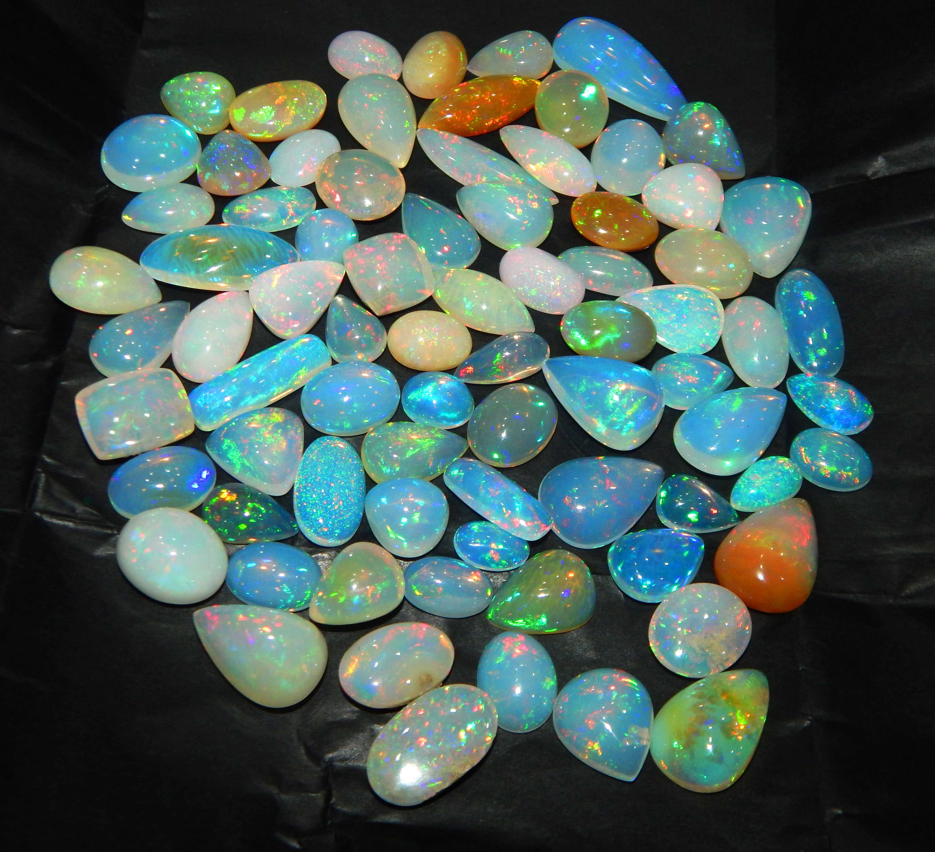 Wholesale cabochons gemstones natural color and fire Ethiopian opal gemstone