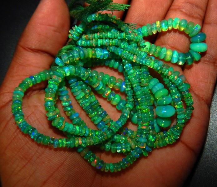 Wholesale fire aaa quality smooth Rondell beads Ethiopian green opal beads