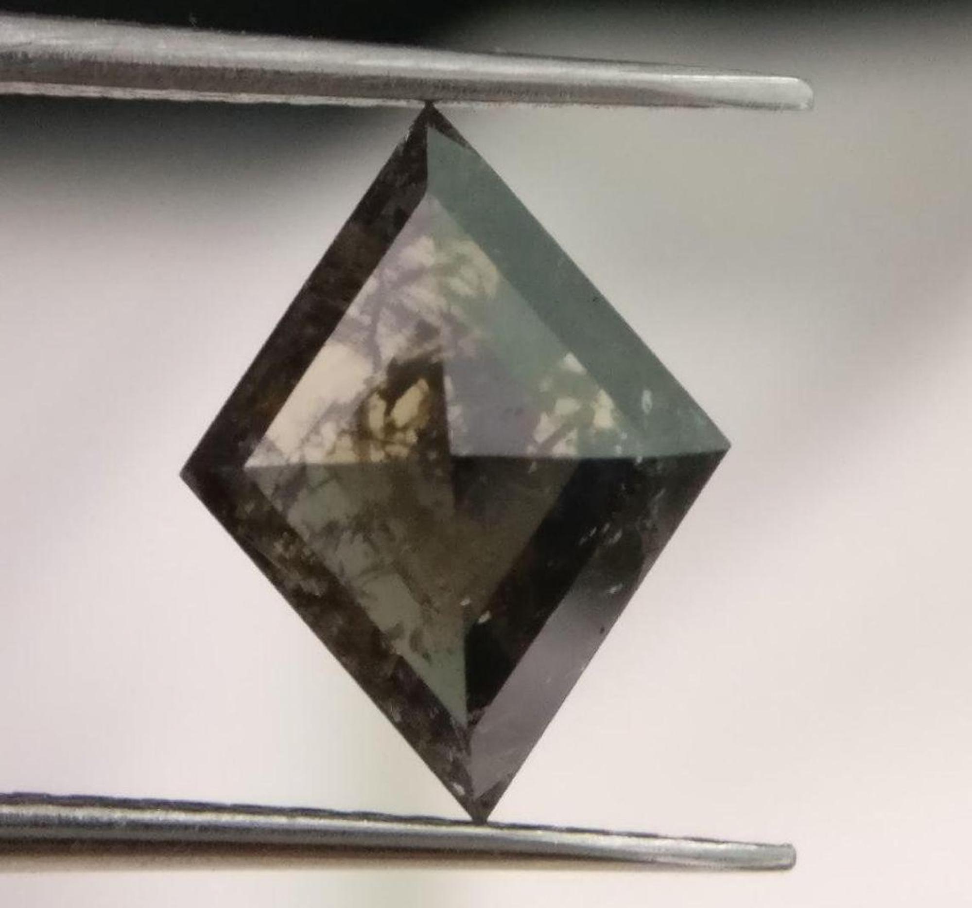 Natural Kite Shape Salt and Pepper Diamonds,Natural Earth mined exporter