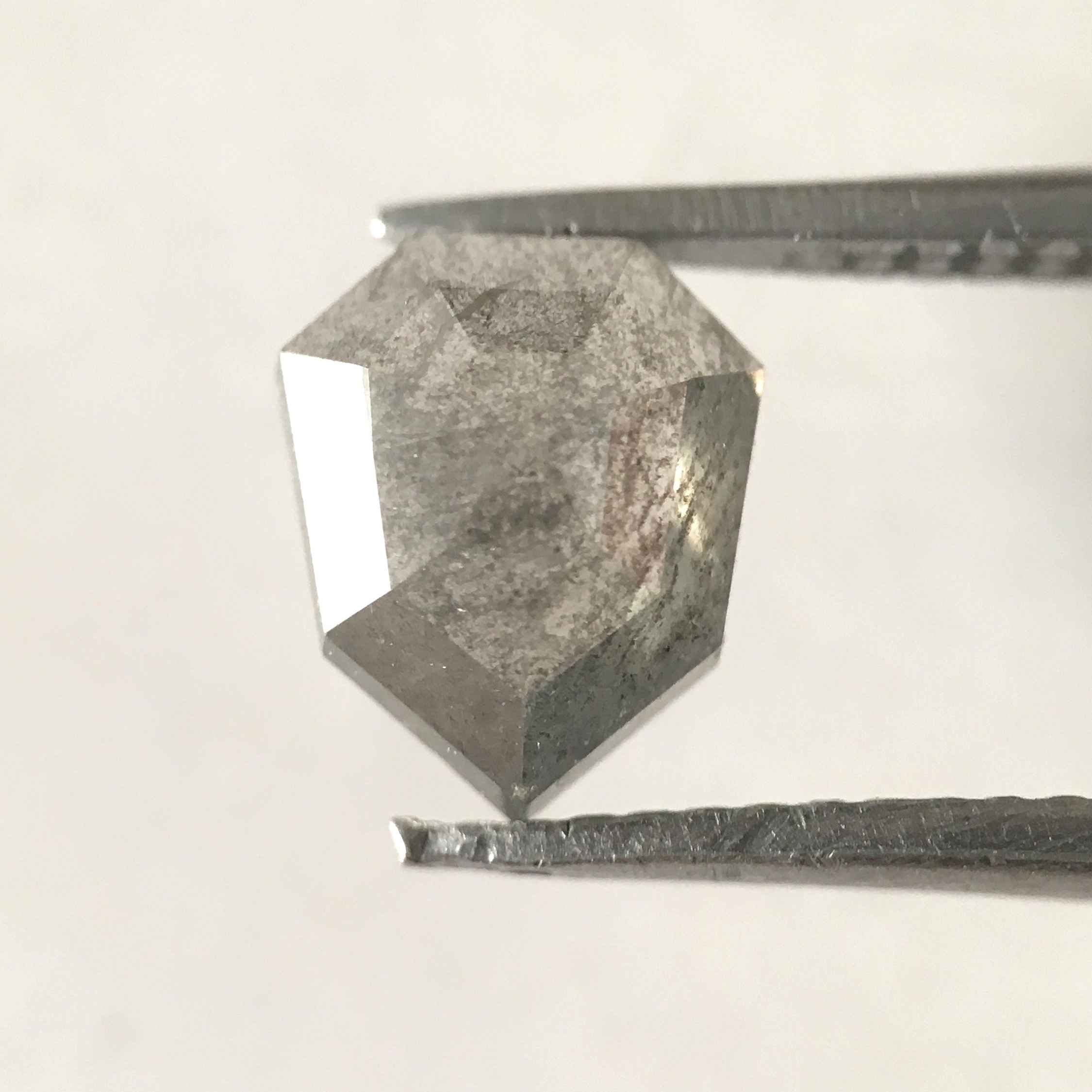 Natural Loose Transparent Grey Color Antique Kite Shape Diamond Exporter