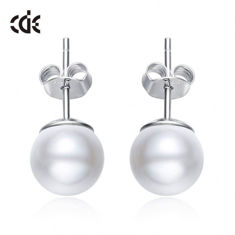 Wholesale Hot Sale Fresh Water Pearl Sterling Silver Stud Earring
