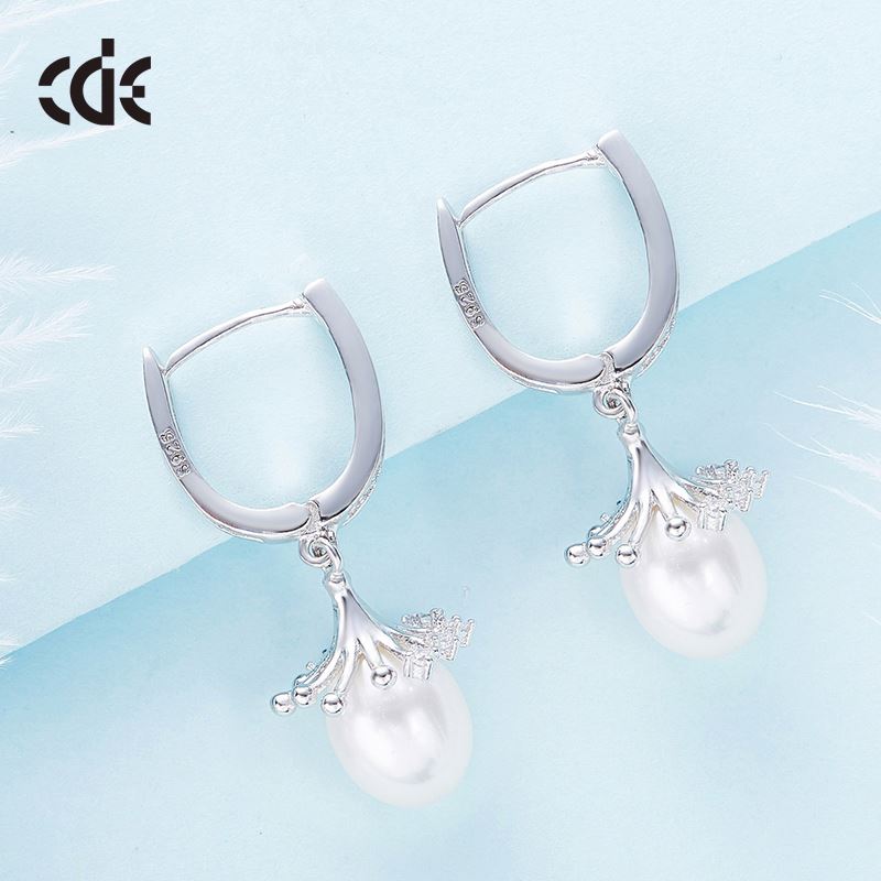 Wholesale Custom Design Women Flower Earring Designs Pearl Earrings