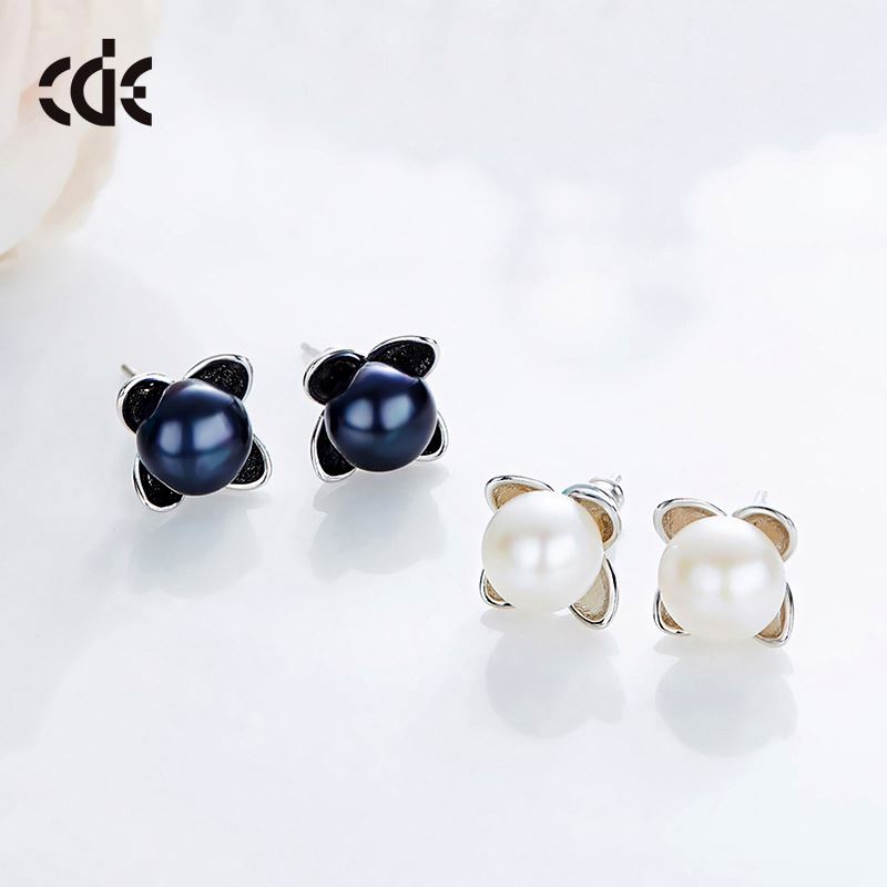 Wholesale Fashionable Pearl Earring Black Stud Earing Earrings