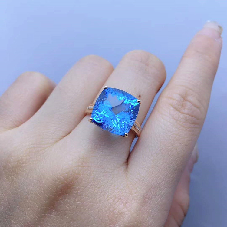 8.75ct Natural blue topaz stone ring Exporter