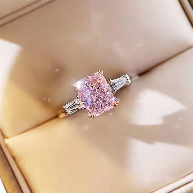 2Ct Pink Moissanite Jewellery Diamond Ring Supplier