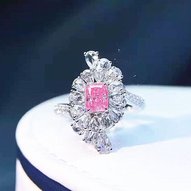 18k gold jewelry 0.56ct genuine natural pink diamond women rings Wholesaler
