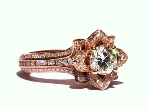 Magnificent design moissanite colorless diamond solitaire ring wholesaler