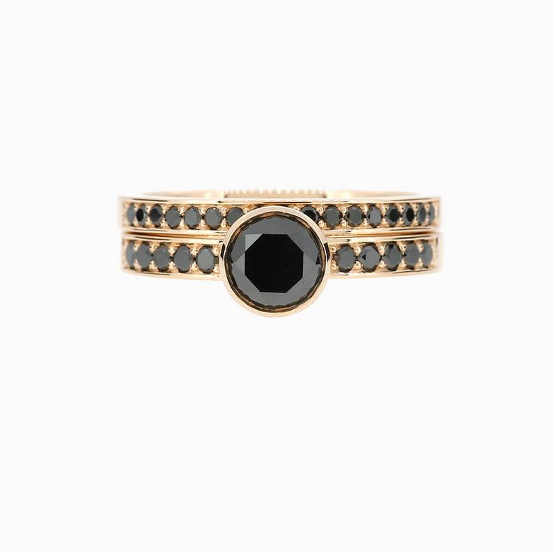 Sparkling Black Diamond Engagement Ring DesignerJewelry Supplier