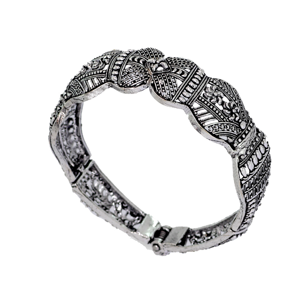 Oxidised Silver Kadaa bracelet And Oxidized Nose Pin Combo Wholesaler