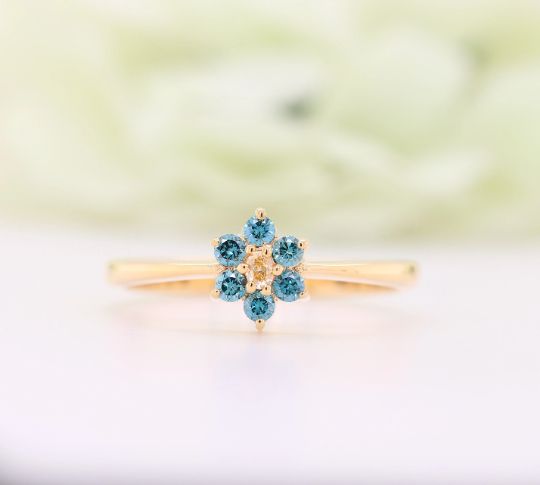 Yellow Oval Cut  Blue Round Brilliant Cut 14K Yellow Gold Halo Diamond Supplier
