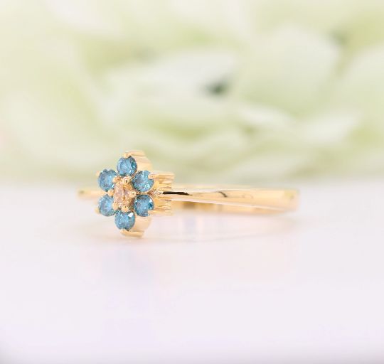 Yellow Oval Cut  Blue Round Brilliant Cut 14K Yellow Gold Halo Diamond Supplier