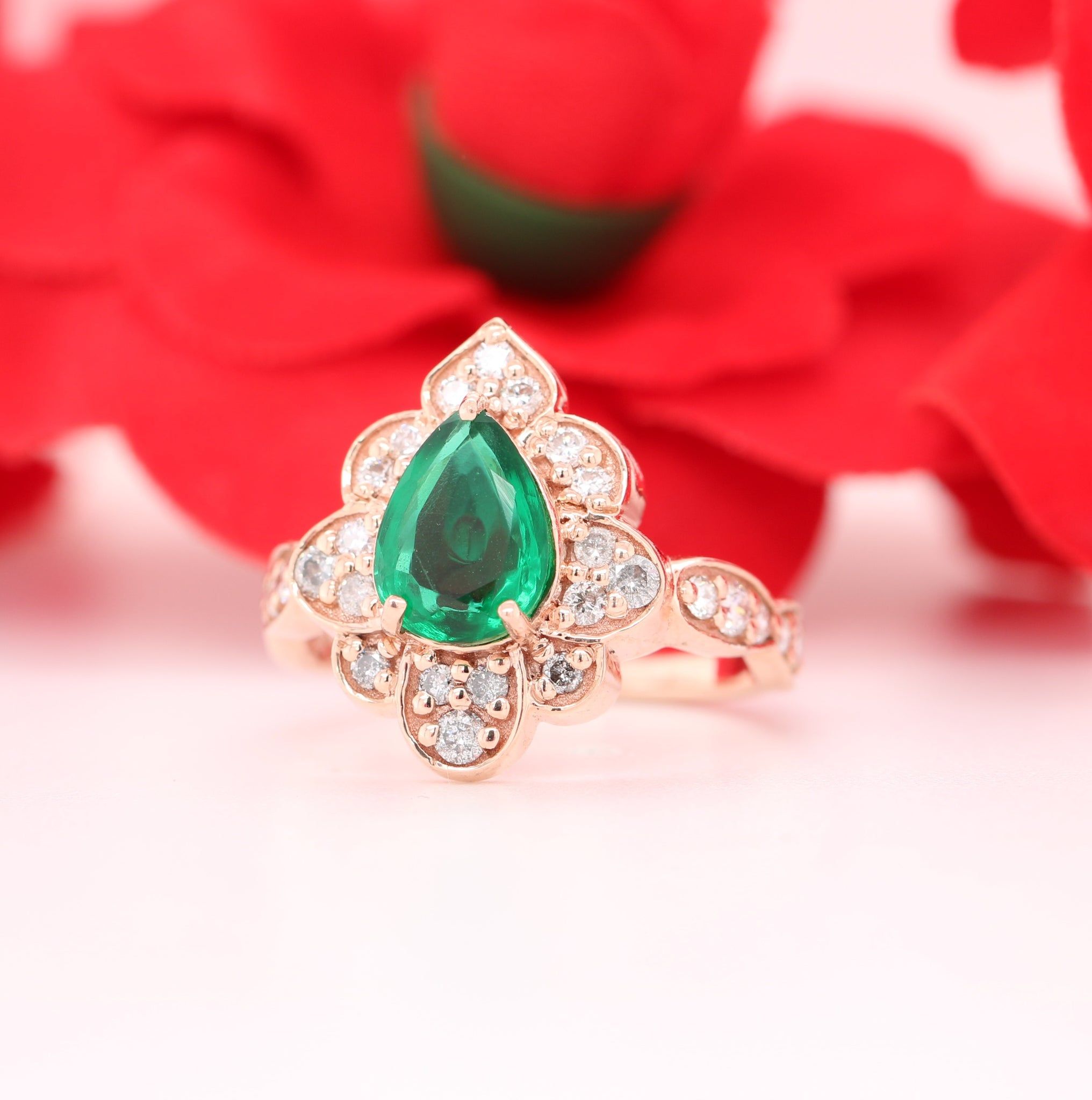 Fancy Green Pear Shape 14K Rose Gold Designer Engagement Ring Supplier