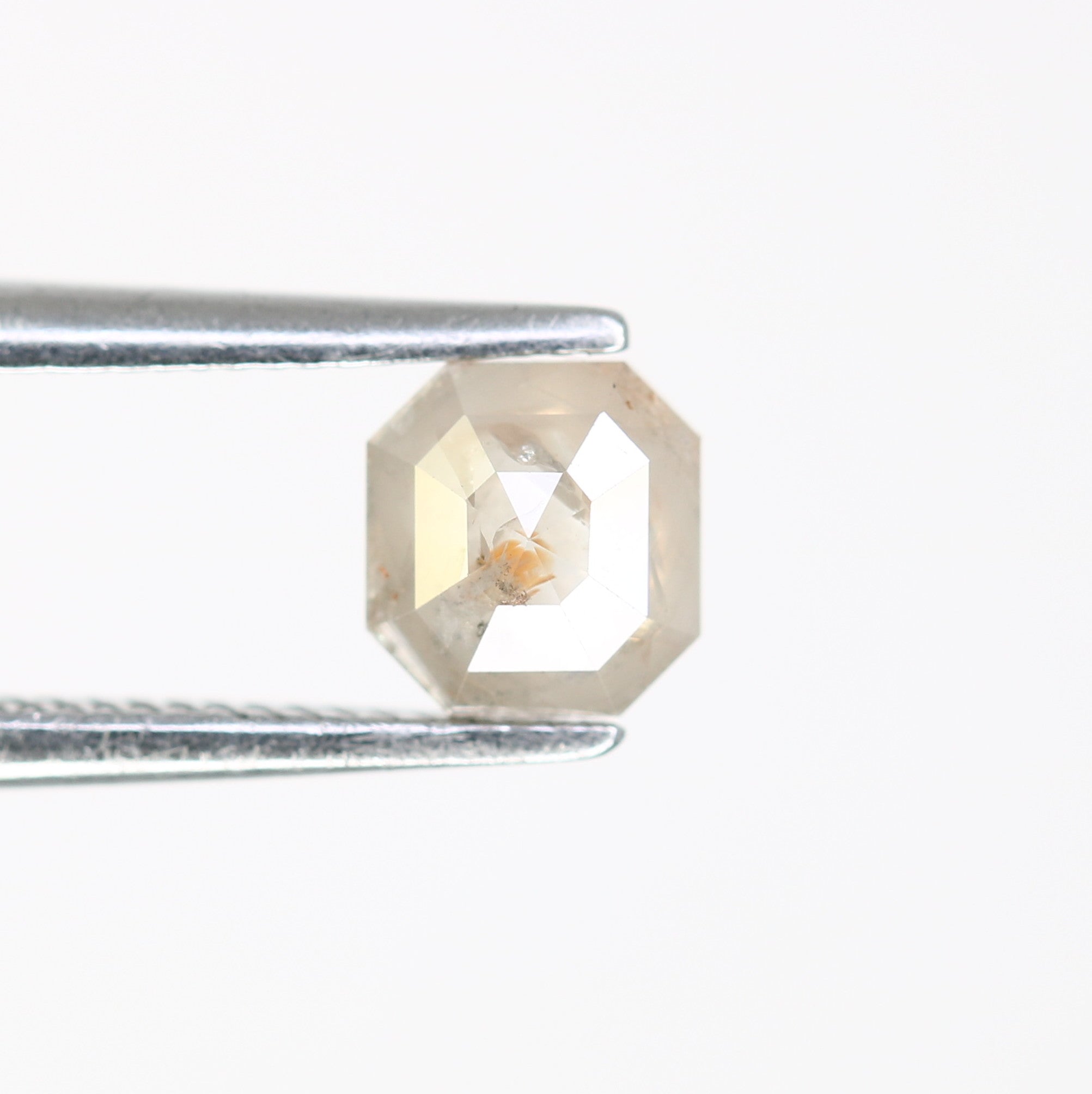 Emerald Shape Natural Grey Diamond For Designer Ring Manufacturer