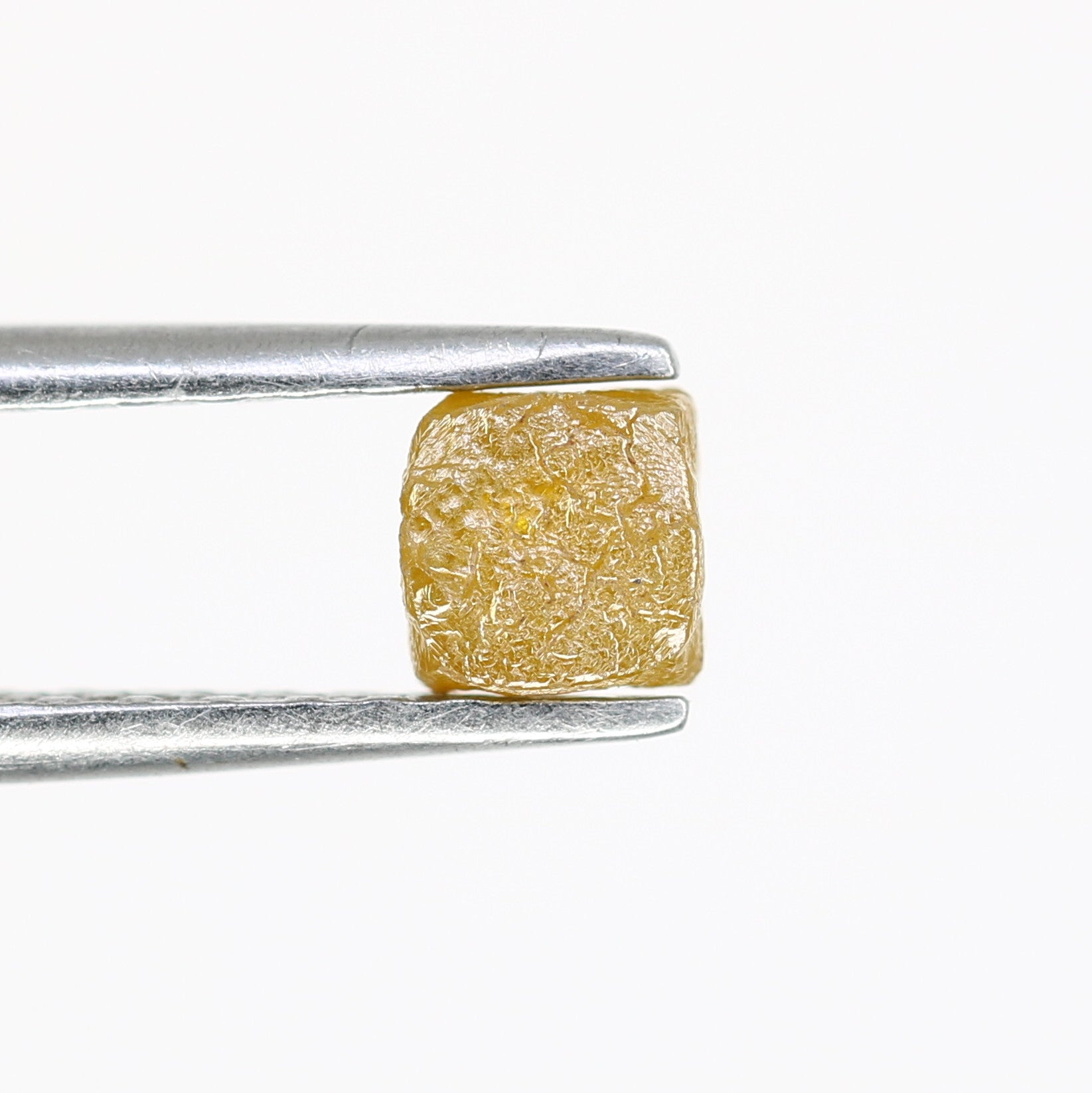 Yellow Loose Congo Cube Shape Raw Rough Diamond Exporter