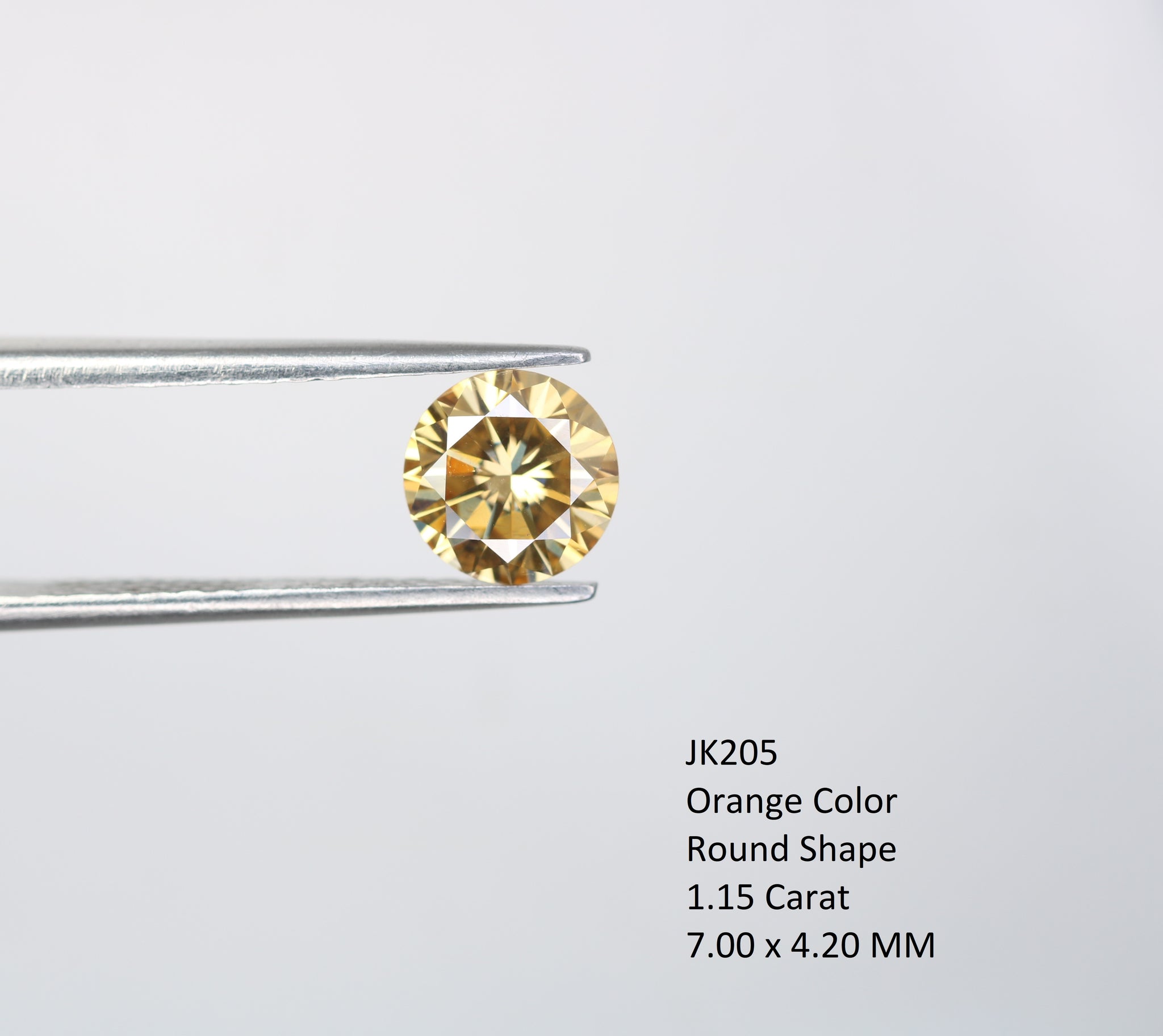 Round Brilliant Cut Moissanite Orange Diamond For Engagement Ring Exporter