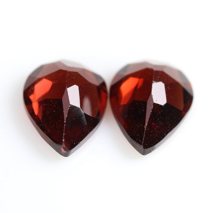 Natural Garnet Faceted Loose Stone Supplier