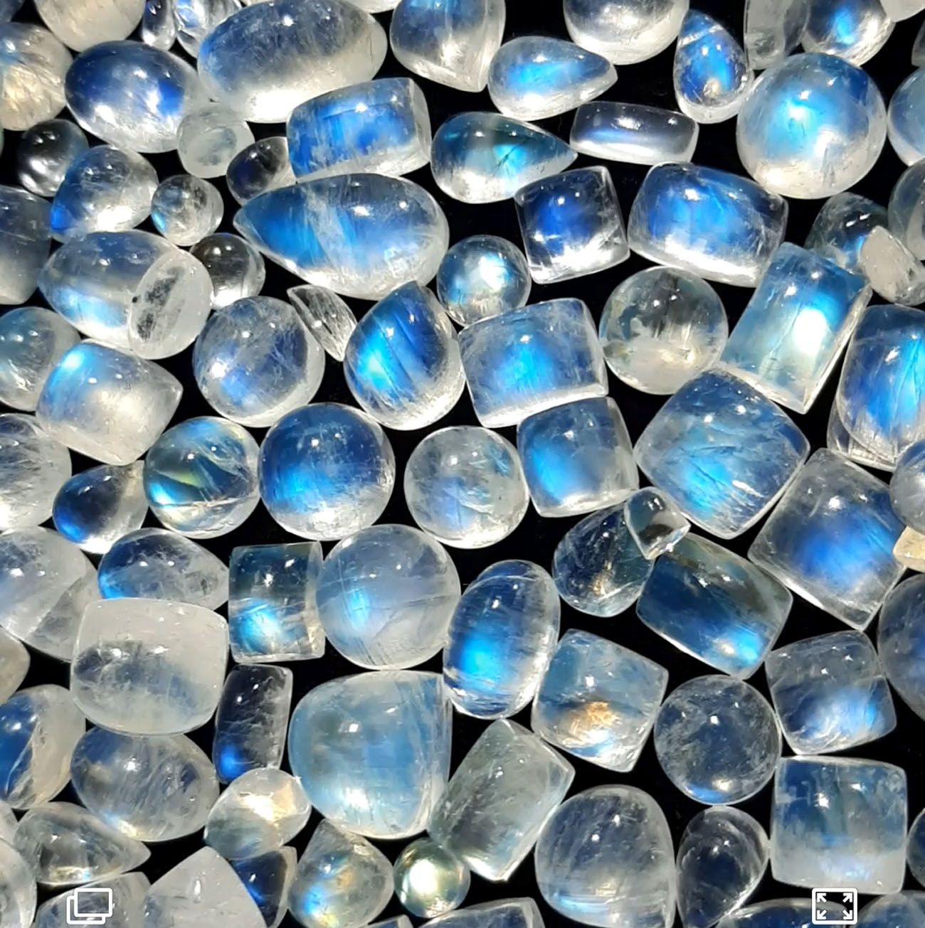 High grade rainbow moonstone cabochon gem for x-mas jewelry Supplier