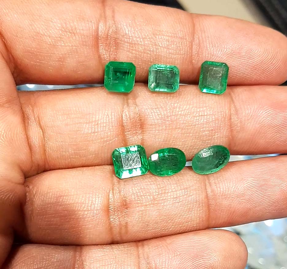 Top grade emerald multi shape faceted gemstone for jewelry making Supplier