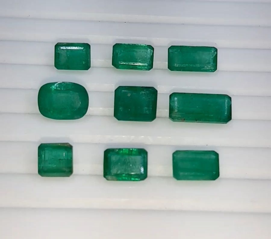 Beautiful emerald octagon facet loose gem for fathers day gift Supplier