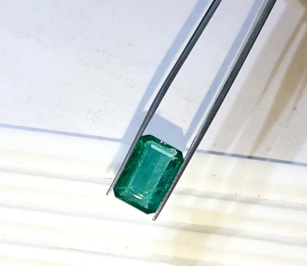 Wholesale price emerald octagon cut for summer jewelry  Supplier