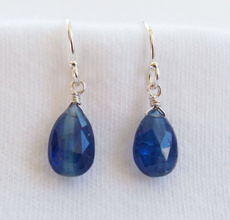 Blue quartz tear drop dangle earring Supplier