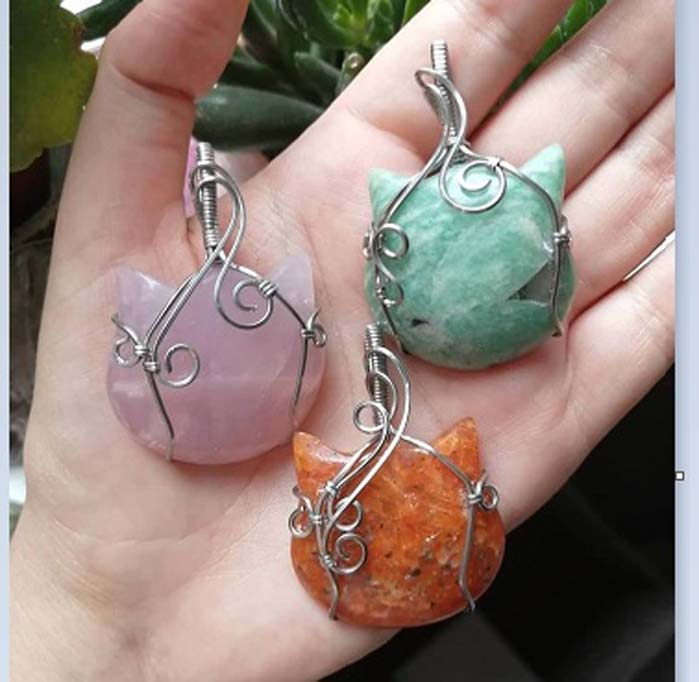 Beautiful gemstone kitty pendant at factory price Exporter