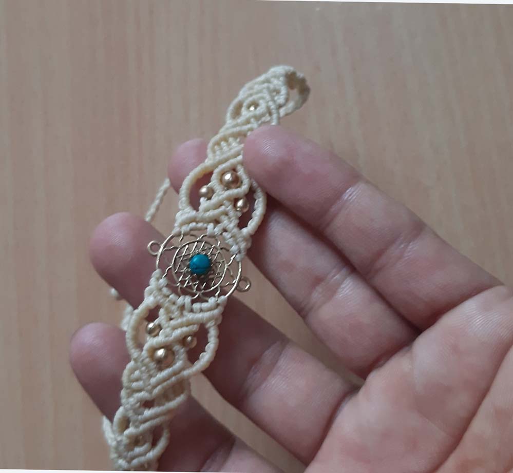 High polished Macrame jewelry bracelet with treated turquoise stone Supplier